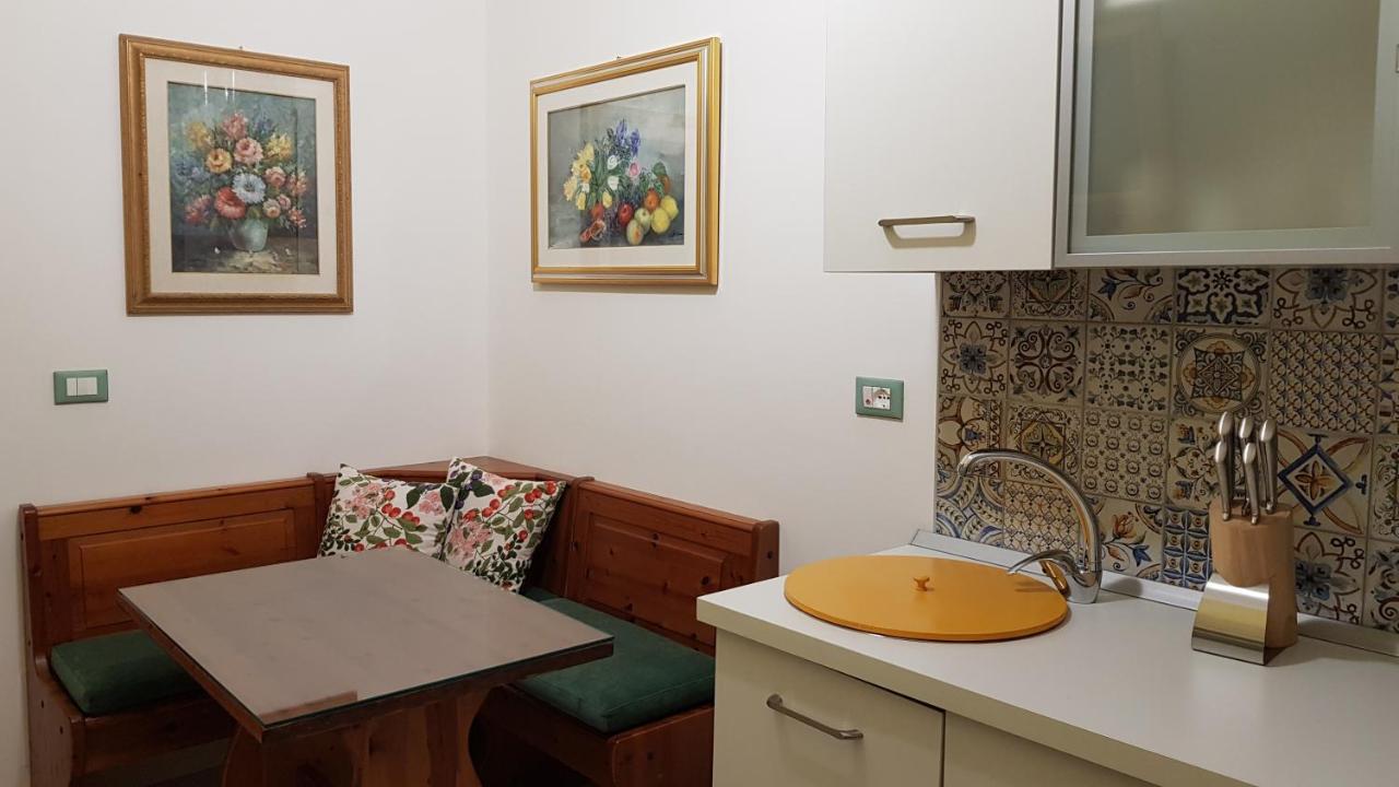 Amanda'S Dream Apartment Taranto Exterior photo